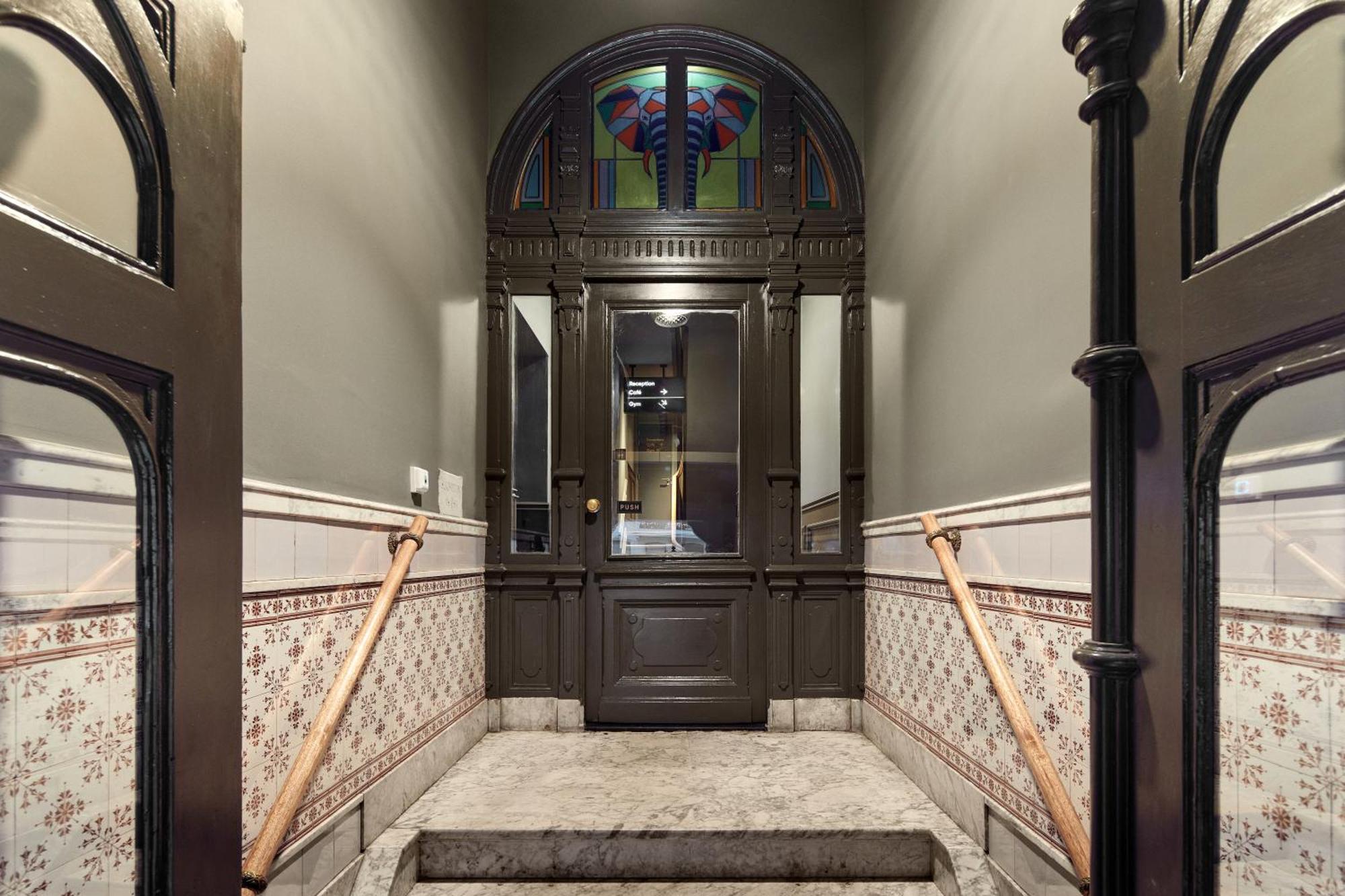The Elephant Hostel 阿姆斯特丹 外观 照片
