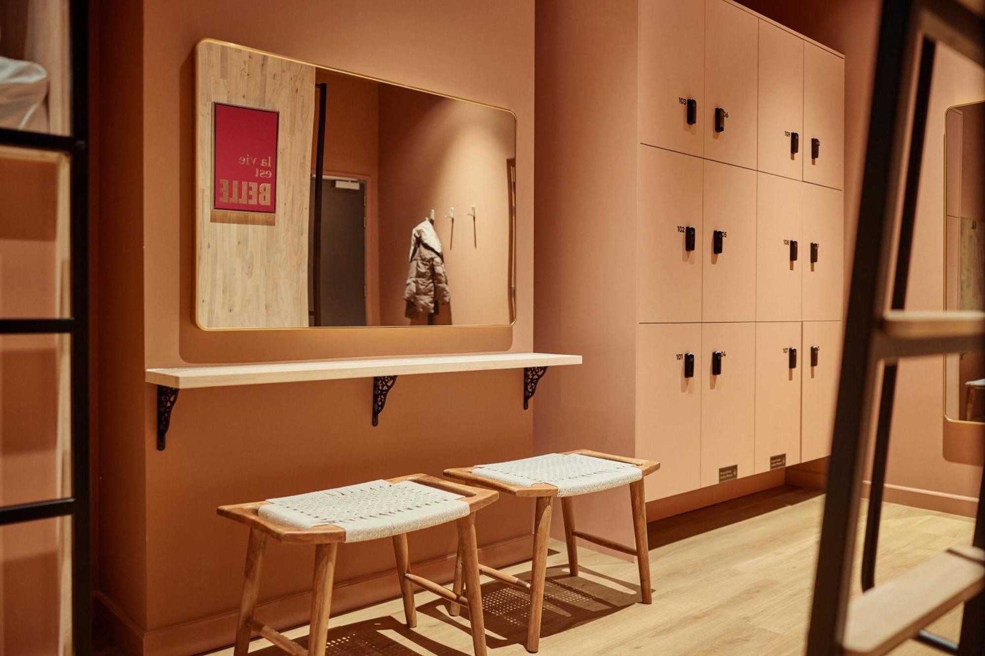 The Elephant Hostel 阿姆斯特丹 外观 照片