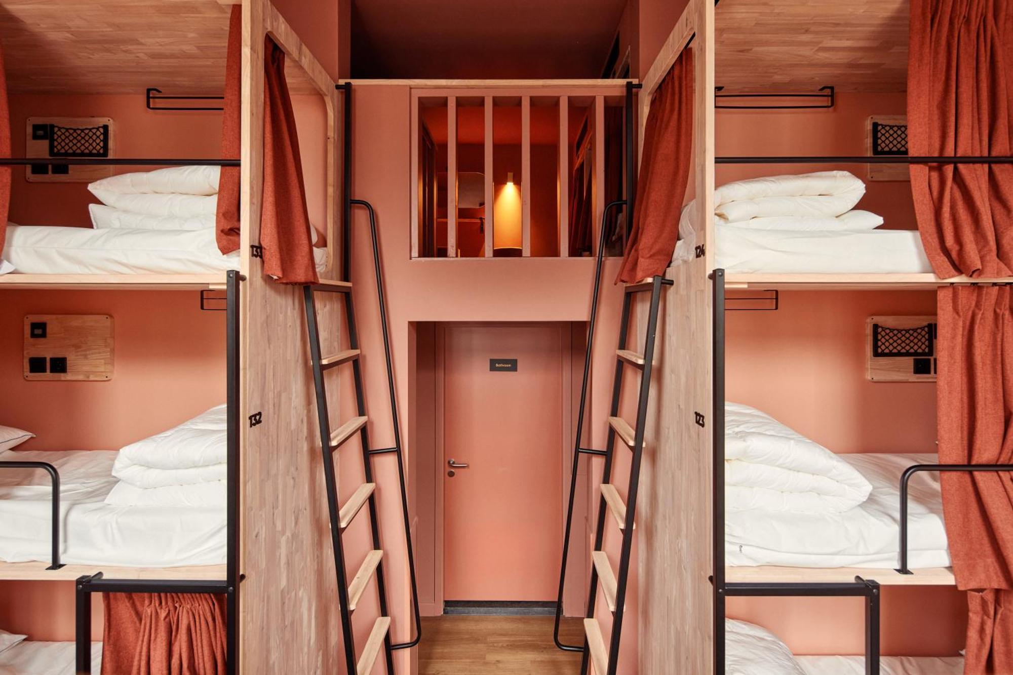 The Elephant Hostel 阿姆斯特丹 外观 照片
